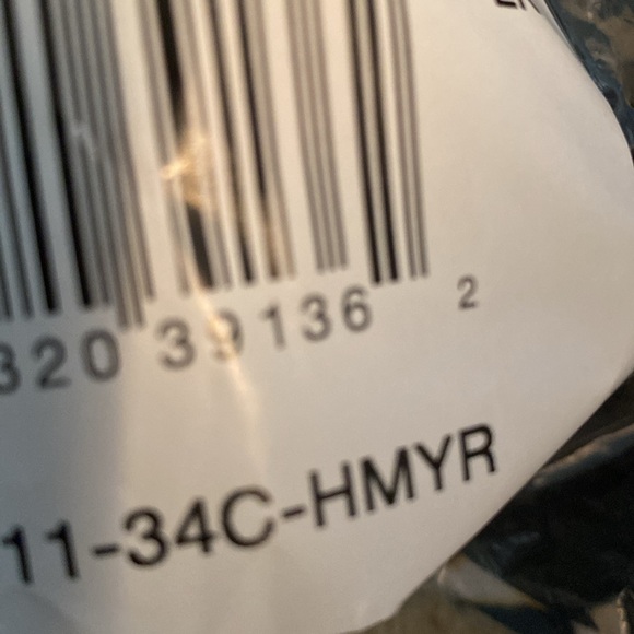 New in original bags Venus bras - Picture 8 of 8